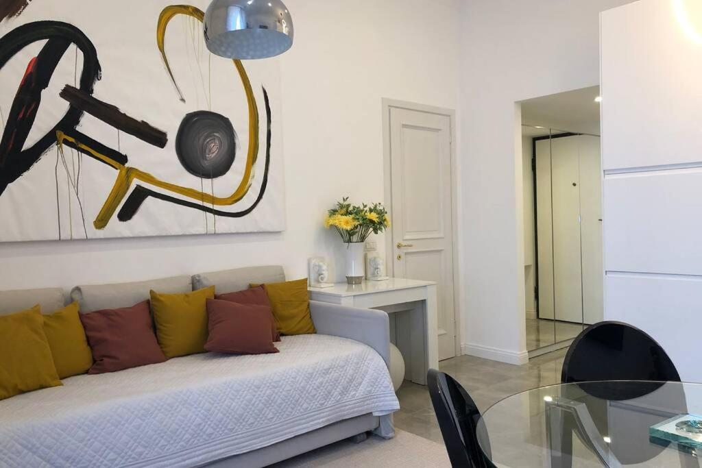 Casa Alberto Da Giussano, Elegante Bilocale In Centro Con Balcone Sul Parco มิลาน ภายนอก รูปภาพ
